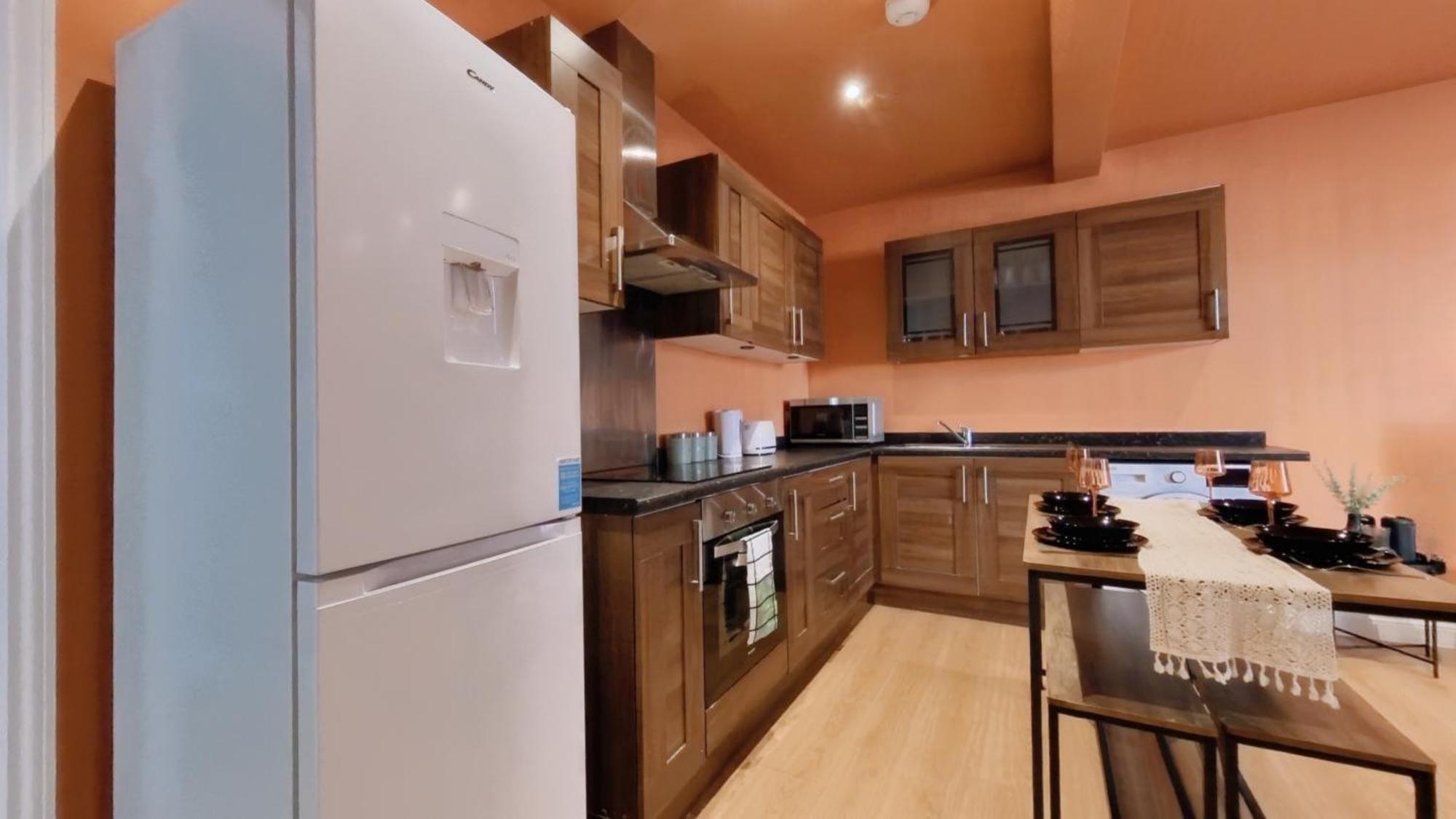 Group Bookings: Up To 30 Guests Across 5 Spacious Flats! Keyless Access Free Wifi & Parking Birmingham Buitenkant foto